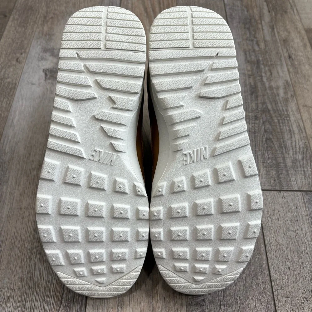 NEW Nike Air Max Thea Mid - Picture 8 of 8